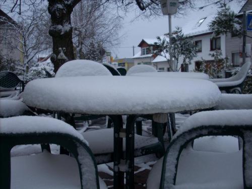 Oberthal Hotel Zur Eiche מראה חיצוני תמונה
