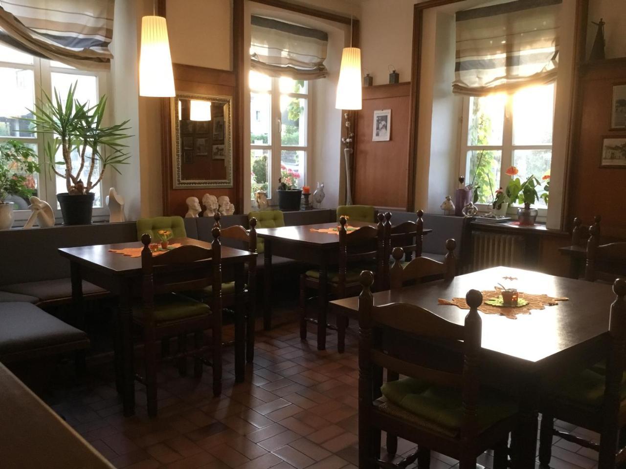 Oberthal Hotel Zur Eiche מראה חיצוני תמונה